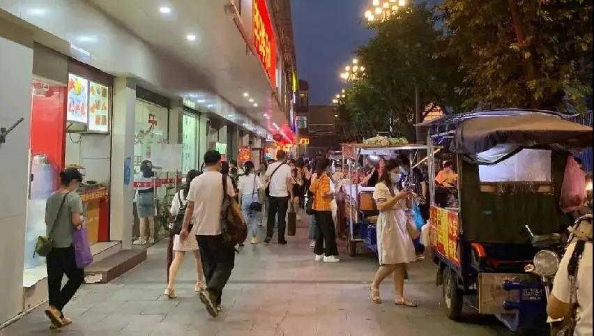实体店.jpg