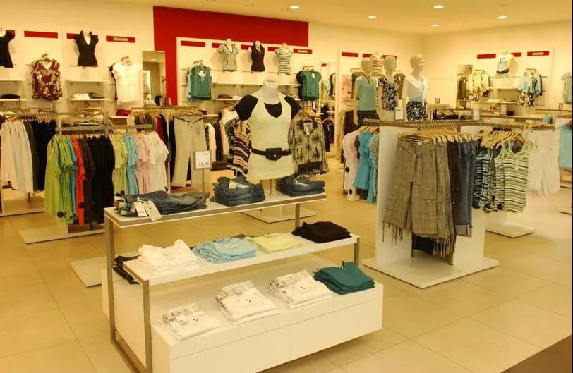 服装店4.jpg 服装店4.jpg