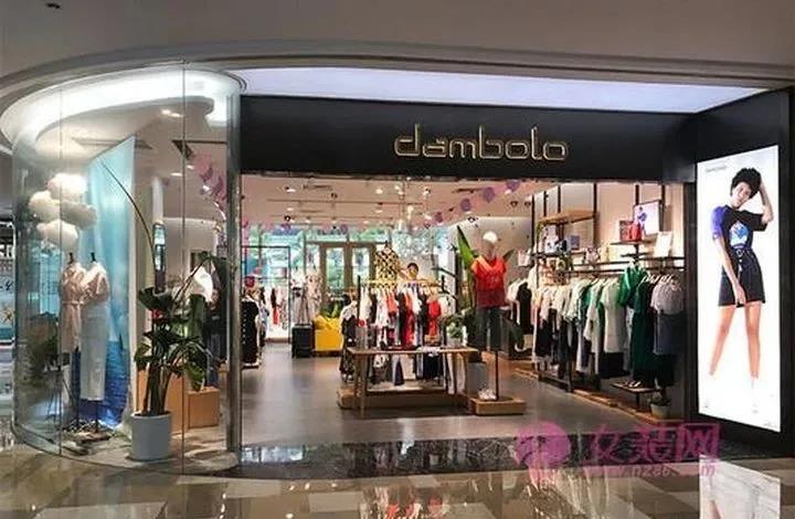 服装店1.jpg 服装店1.jpg