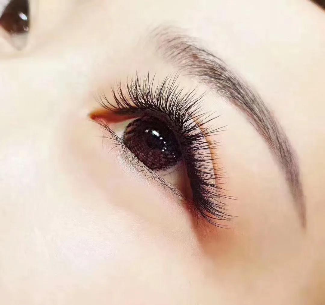 美睫.jpg 美睫.jpg